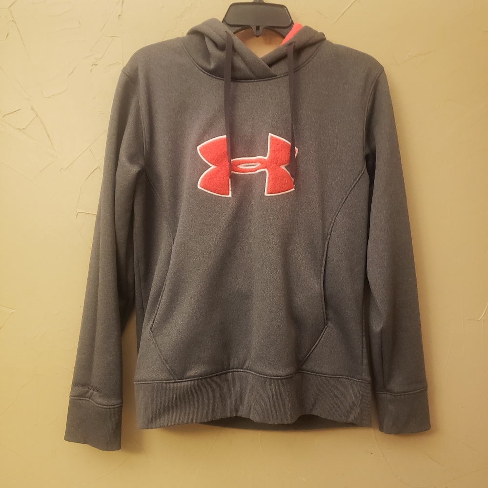 Under Armour Gray/Coral Chenille raised logo sizeM